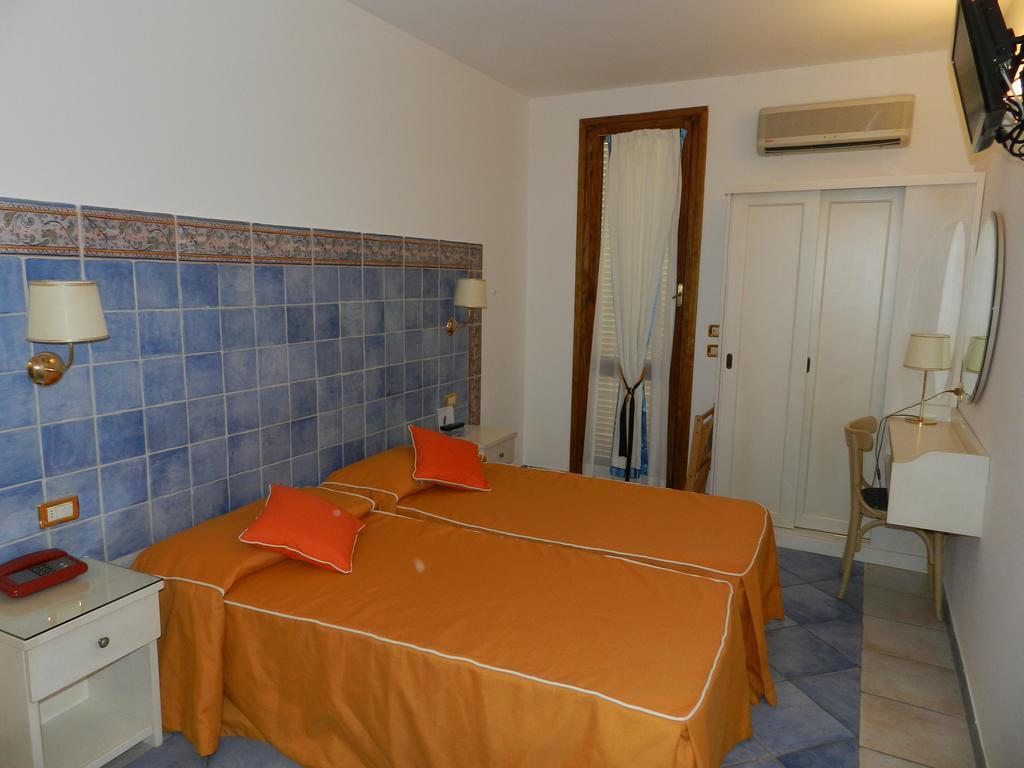 Hotel Punta Mesco Monterosso al Mare Camera foto